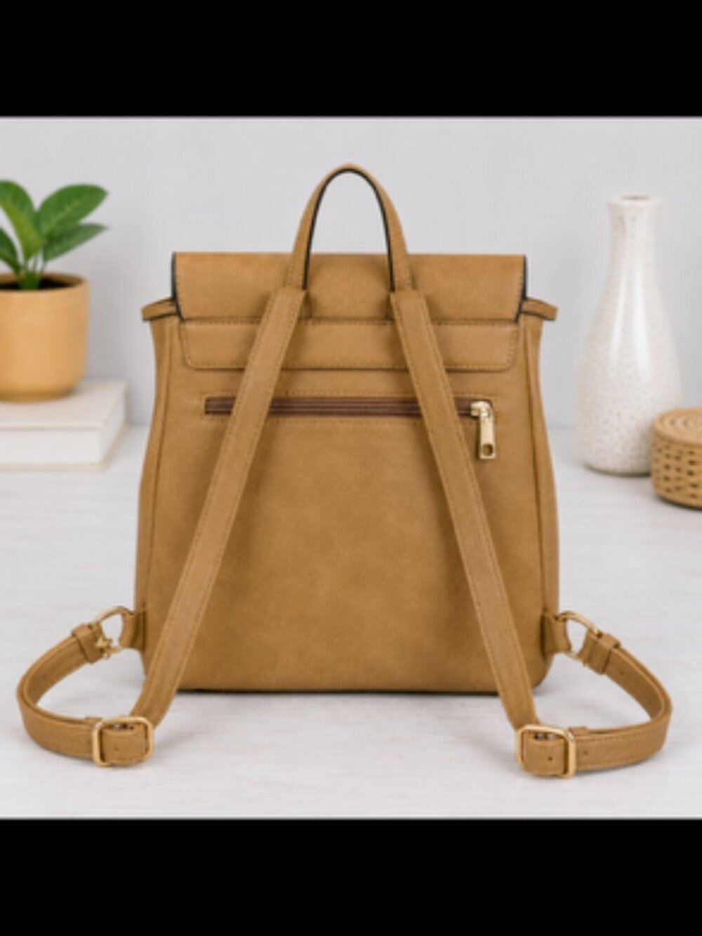 Convertible Vegan Leather Backpack Purse Crossbody Handbag NWT - Picture 2 of 3